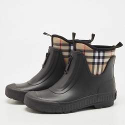 Burberry women's shop rain boots sale