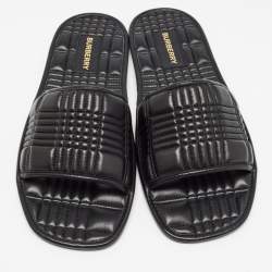 Pre Owned صندل سلايد فلات بربري أليكسا جلد أسود مبطن مقاس 38