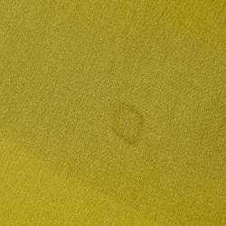 مملوكة مسبقًا Burberry Yellow/Green Giant Check Print Silk Stole