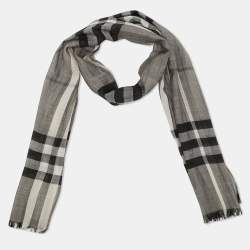 Pre Owned Burberry Black/Cream Checked Wool & Silk Stole