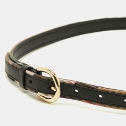 Pre Owned حزام بربري رفيع جلد وكانفاس كاروهات نوفا بيج/ أسود 70 سم
