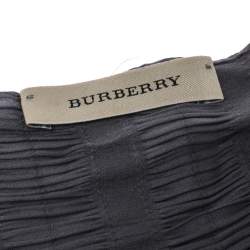 مملوكة مسبقًا Burberry Grey Stretch Silk Pleat Paneled Scarf
