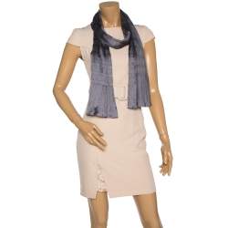 مملوكة مسبقًا Burberry Grey Stretch Silk Pleat Paneled Scarf