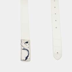 مملوكة مسبقًا Burberry White Patent Leather Heart Buckle Belt 80 CM