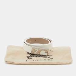 مملوكة مسبقًا Burberry White Patent Leather Heart Buckle Belt 80 CM
