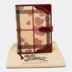Pre Owned Burberry Burgundy Heart Check PVC and Patent Leather Agenda Cover