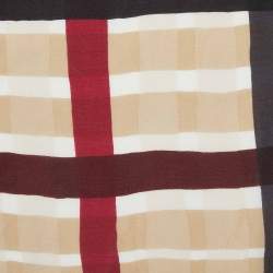 Pre Owned Burberry White/Black Check Print Silk Square Scarf