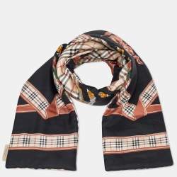 مملوكة مسبقًا Burberry Black Prorsum Logo Print Padded Silk Stole 
