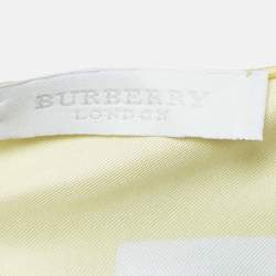 مملوكة مسبقًا Burberry Yellow Checked Silk Square Scarf