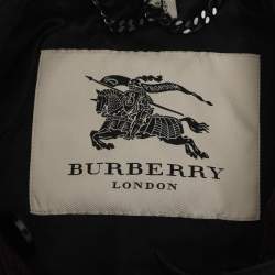 مملوكة مسبقًا معطف بربري غاباردين الكحلي الداكن ذا كنسينجتون بحزام مقاس وسط (ميديم)