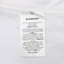 مملوكة مسبقًا بلوزة ساتان ودانتيل بيضاء أوبتيك بربري مقاس صغير جدًا (إكس سمول)