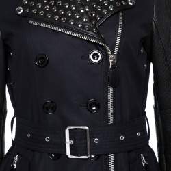 مملوكة مسبقًا معطف طويل بربري بريت حواف مرصعة جلد أسود S