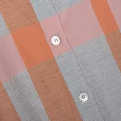 Pre Owned قميص بربري بريت قطن مربعات كبيرة رصاصي و وردي مقاس كبير جداً (اكس لارج)