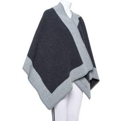 Pre Owned Burberry Black & Grey Wool Poncho (One Size)