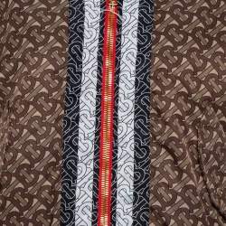 مملوكة مسبقًا جاكيت منفوخ بربري خامة صناعية بني بالشعار حواف متباينة مقاس متوسط - ميديوم