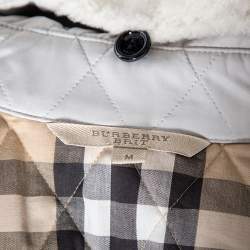 مملوكة مسبقًا Burberry Light Grey Synthetic Diamond Quilted Contrast Collar Jacket M