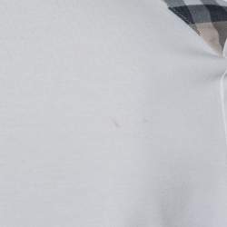 Pre Owned تي شيرت بربري كم قصير تفصيل كتف نمط قطن كريمي مقاس كبير