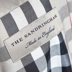 مملوكة مسبقًا معطف مطر بربري ذا ساندرينغهام بحزام بيج طويل S