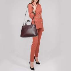 Pre Owned Burberry Burgundy Leather Medium Crimson Banner Tote