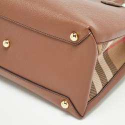 Pre Owned Burberry Brown/Beige Leather and House Check Fabric Medium Banner Tote