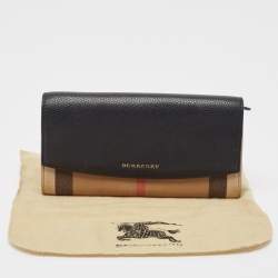 Pre Owned Burberry Black/Beige House Check Canvas and Leather Flap Continental Wallet