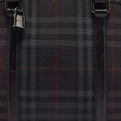 مملوكة مسبقًا Burberry Black Haymarket Check Nylon and Leather Orchard Bag