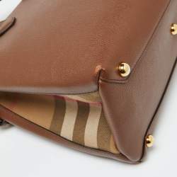 Pre Owned Burberry Brown Leather and House Check Fabric Medium Banner Tote