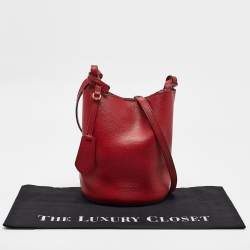 Pre Owned Burberry Red Leather Small Lorne Bucket Bag