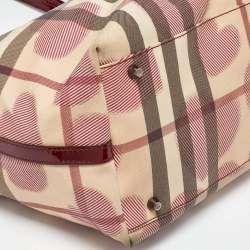 Pre Owned Burberry Beige/Burgundy Heart Print Check PVC and Patent Leather Brit Tote