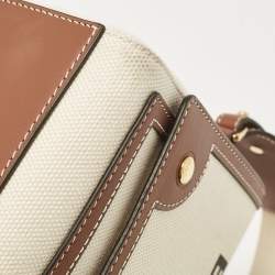 مملوكة مسبقًا حقيبة كروس بربري نوت جلد وكانفاس طباعة شعار بيج 