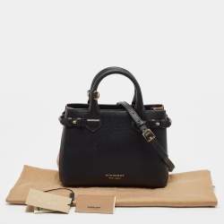 مملوكة مسبقًا حقيبة يد توتس بربري بانير قماش كاروهات هاوس وجلد أسود/ بيج صغيرة