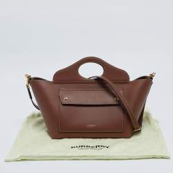 مملوكة مسبقًا Burberry Dark Brown Soft Leather Small Pocket Tote