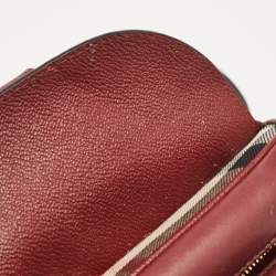 Pre Owned Burberry Burgundy Leather Small Medley Buckle Crossbody Bag