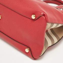 Pre Owned Burberry Red/Beige Leather and House Check Fabric Medium Banner Tote