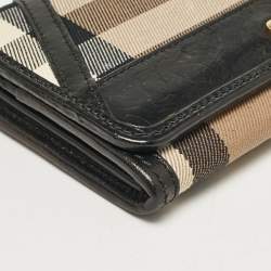 Pre Owned Burberry Black/Beige House Check Fabric and Leather Leighton Continental Wallet