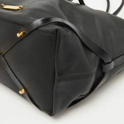 مملوكة مسبقًا Burberry Black Leather Salisbury Tote