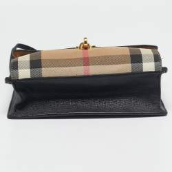 Pre Owned Burberry Black Leather and Fabric Small Macken Crossbody Bag