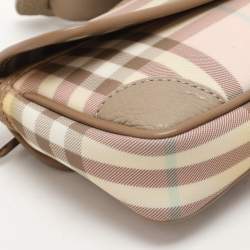 مملوكة مسبقًا Burberry Pink/Beige House Check PVC and Leather Buckle Flap Shoulder Bag