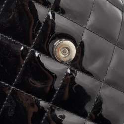 Pre Owned Burberry Black Quilted Patent Leather Brooke Hobo