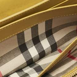 Pre Owned Burberry Yellow Leather Continental Wallet
