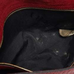 مملوكة مسبقًا Burberry Red Pebbled Leather Mildenhall Shoulder Bag