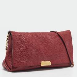 مملوكة مسبقًا Burberry Red Pebbled Leather Mildenhall Shoulder Bag