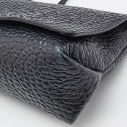 Pre Owned Burberry Black Pebbled Leather Mildenhall Shoulder Bag