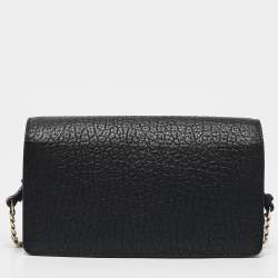 مملوكة مسبقًا Burberry Black Leather Madison Wallet on Chain