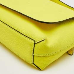 Pre Owned Burberry Neon Yellow Leather Small Burleigh Shoulder Bag