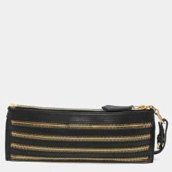 Burberry Black Leather Zip Detail Wristlet Clutch