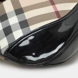 Pre Owned Burberry Black/Beige Nova Check PVC and Patent Leather Brooke Hobo