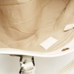 Pre Owned Burberry White/Beige House Check PVC and Patent Leather Open Heart Tote