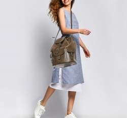 Pre Owned Burberry Brown Leather Multi Pockets Drawstring Shoulder Bag