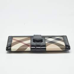 Pre Owned Burberry Black/Beige Nova Coated Canvas and Patent Leather Flap Continental Wallet